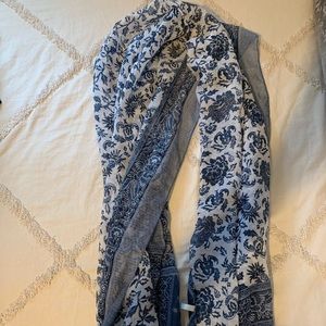 Scarf